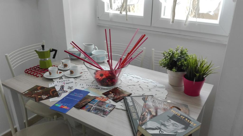 Venitozzi Home Наполи Екстериор снимка